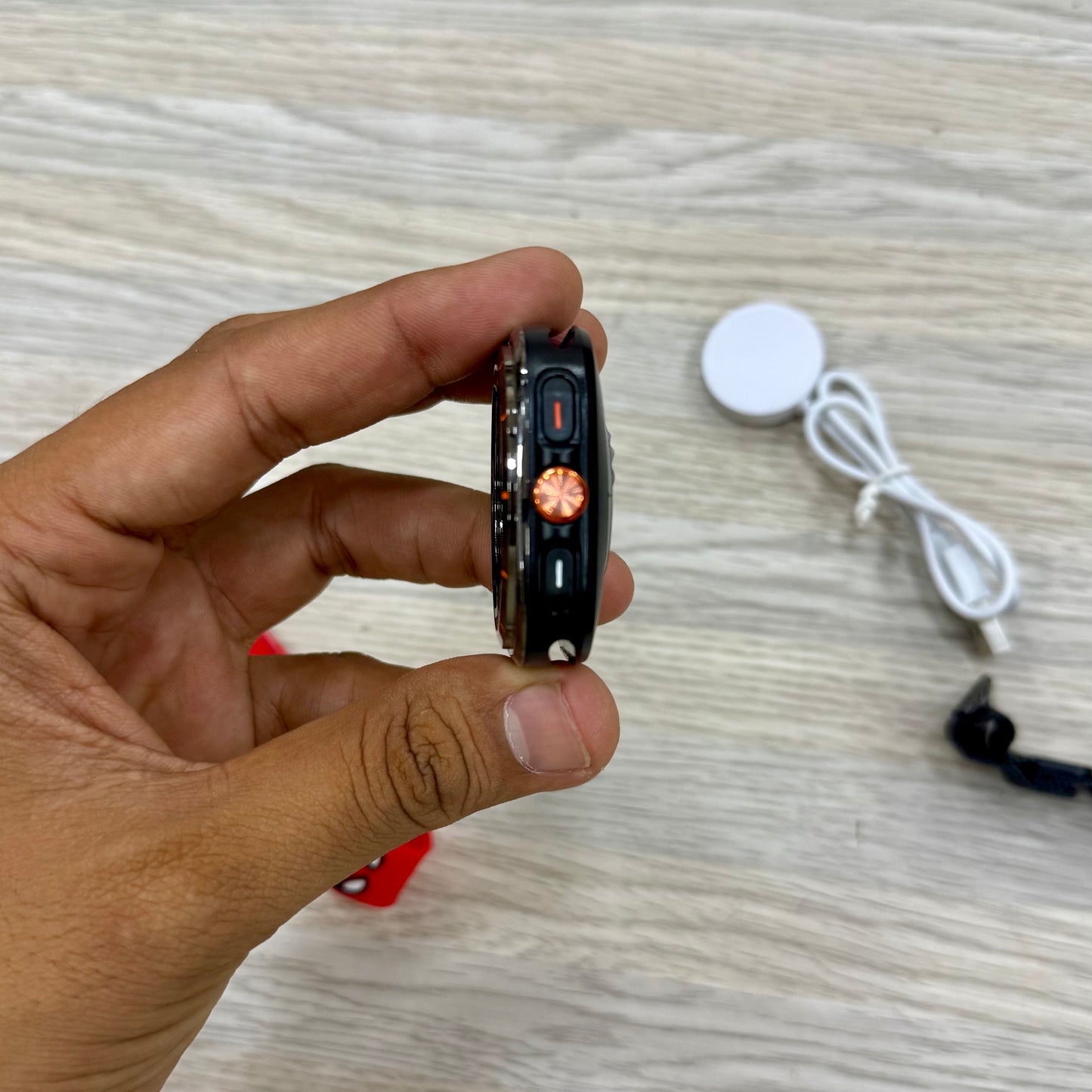 Sam Ultra Watch | Metal Strap | Keychain (6 Months Warranty)